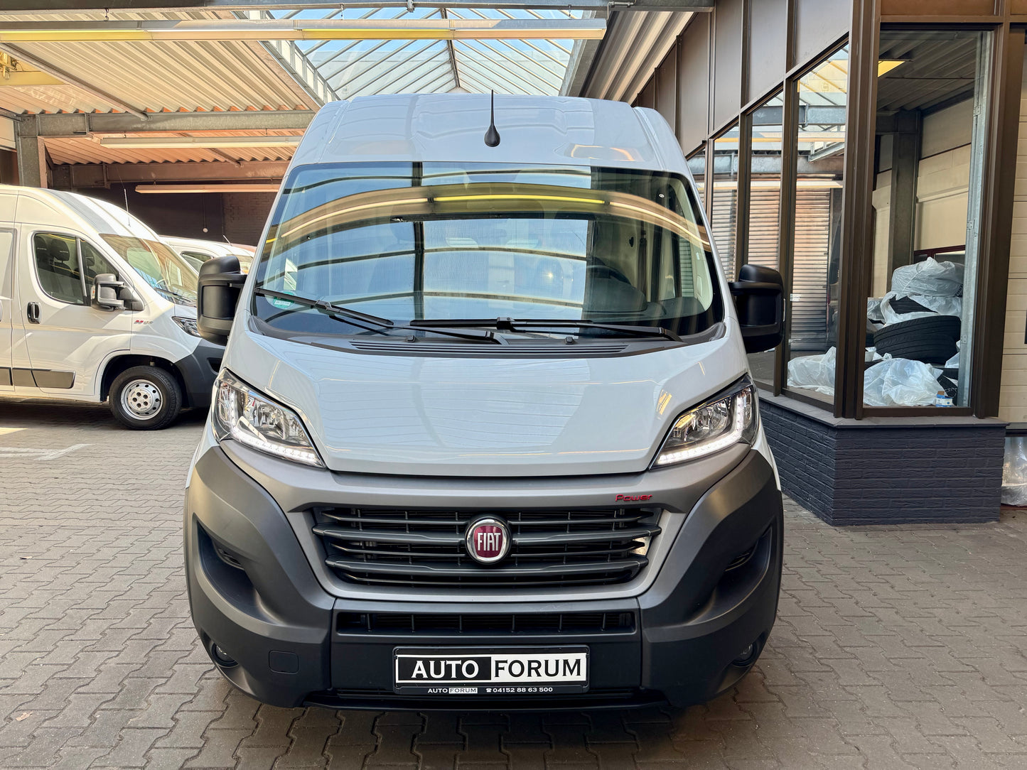 Fiat Ducato 2.3D L4H2 MAXI 3,5t AHK STANDHZG NAVI CAM