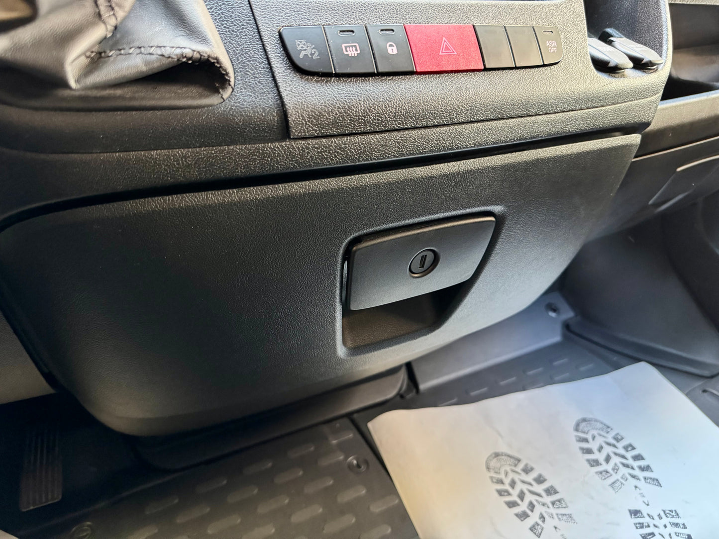 Fiat Ducato 2.3D L4H2 MAXI 3,5t AHK STANDHZG NAVI CAM