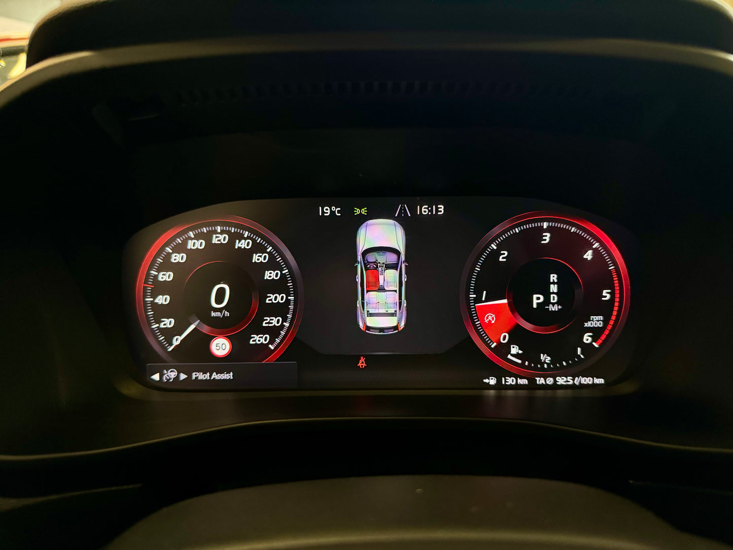 Volvo XC40 2.0 D4 AWD INSCRIPTION LEDER 360CAM AHK NAV