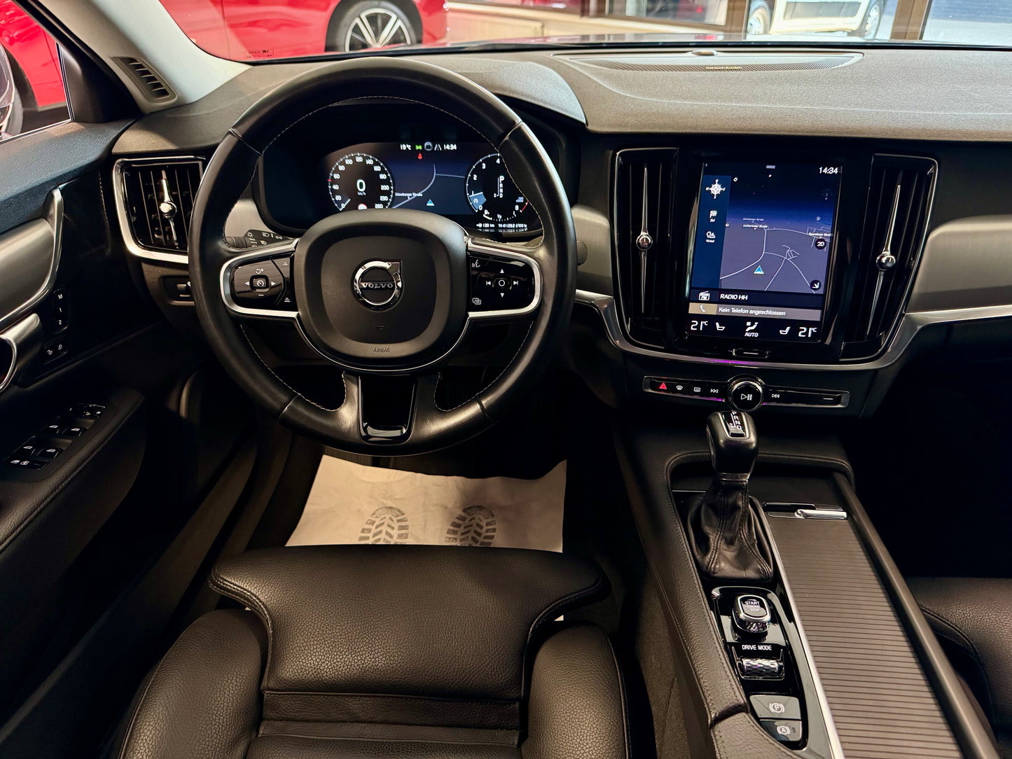 Volvo S90 T4 AUT LEDER NAVI LED H/K PDC CAM SHZ MEMORY