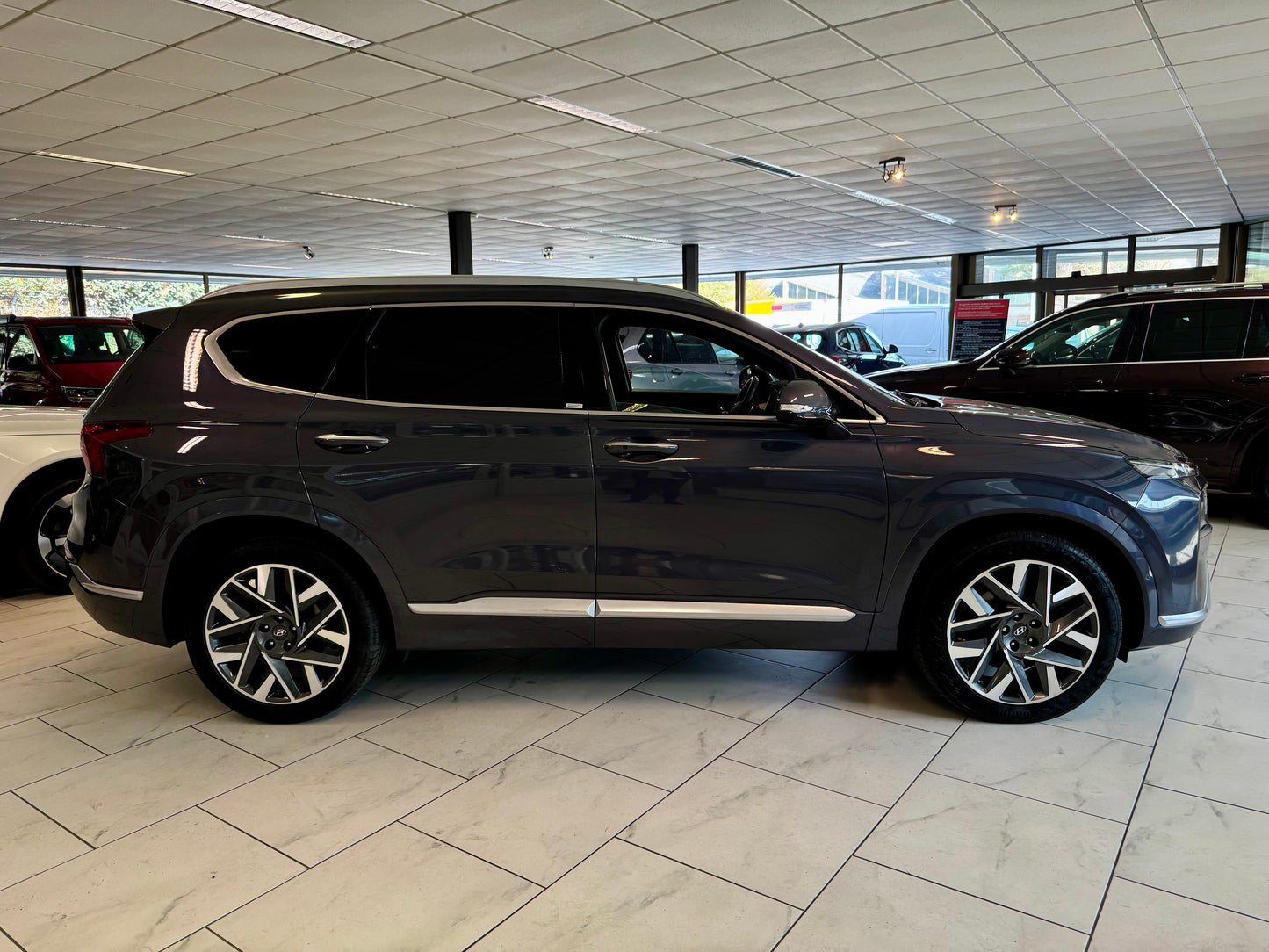 Hyundai Santa Fe 2.2 CRDi 4WD AUT LEDER NAVI AHK 360CAM