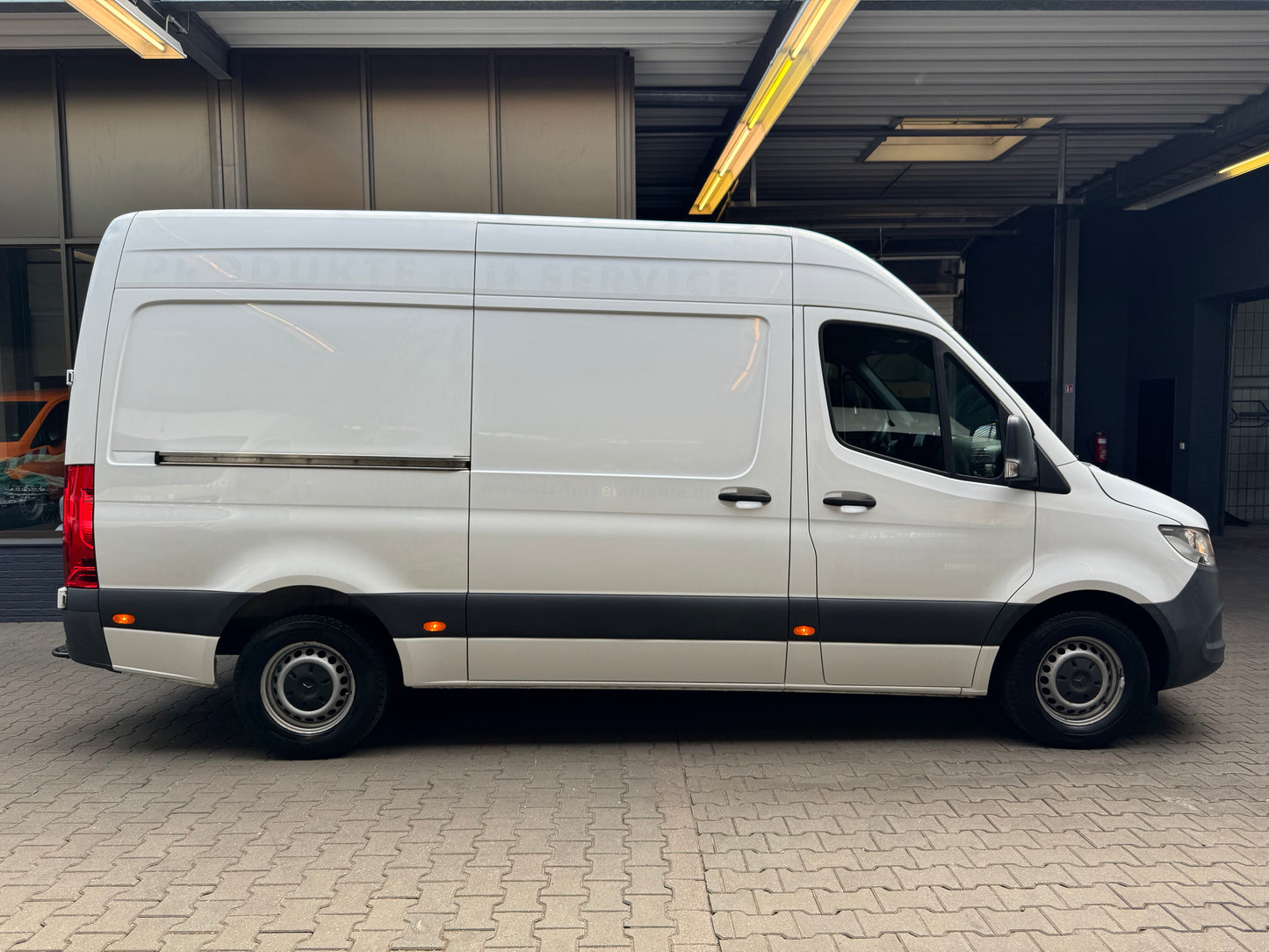 Mercedes-Benz Sprinter 314 CDI L2H2 3,5t NAVI KLIMA AHK KAMERA