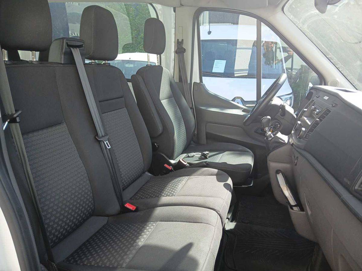 Ford Transit 2.0 TDCi L2H3 BUS 9SITZ KLIMA PDC TEMPOM