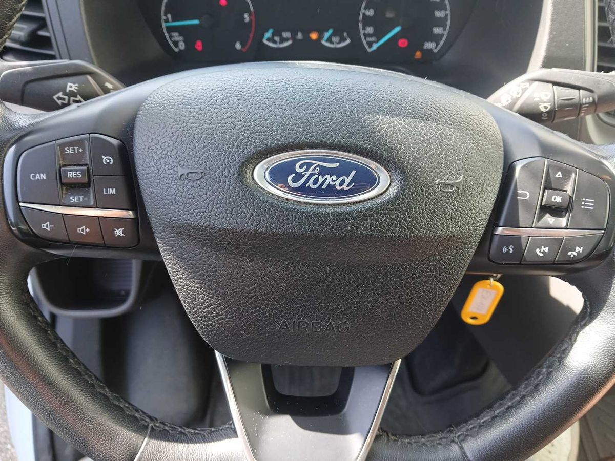Ford Transit 2.0 TDCi L2H3 BUS 9SITZ KLIMA PDC TEMPOM