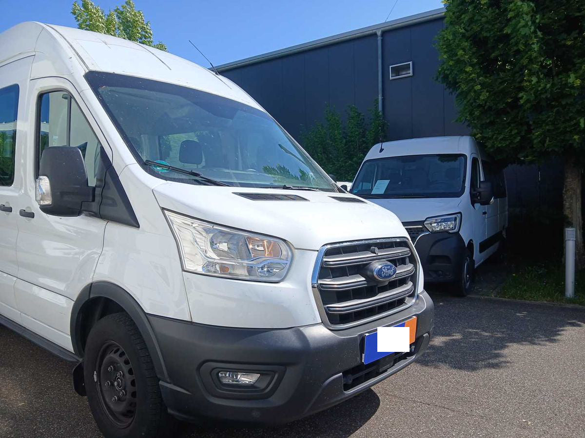 Ford Transit 2.0 TDCi L2H3 BUS 9SITZ KLIMA PDC TEMPOM