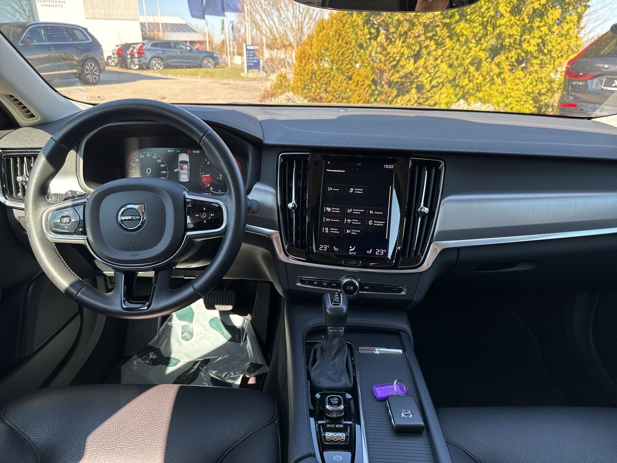 Volvo S90 2.0 D4 AUT NAVI LEDER CAM LED SHZ PDC MEMORY
