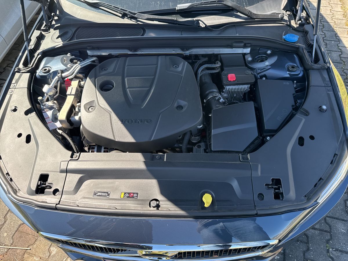 Volvo S90 2.0 D4 AUT NAVI LEDER CAM LED SHZ PDC MEMORY