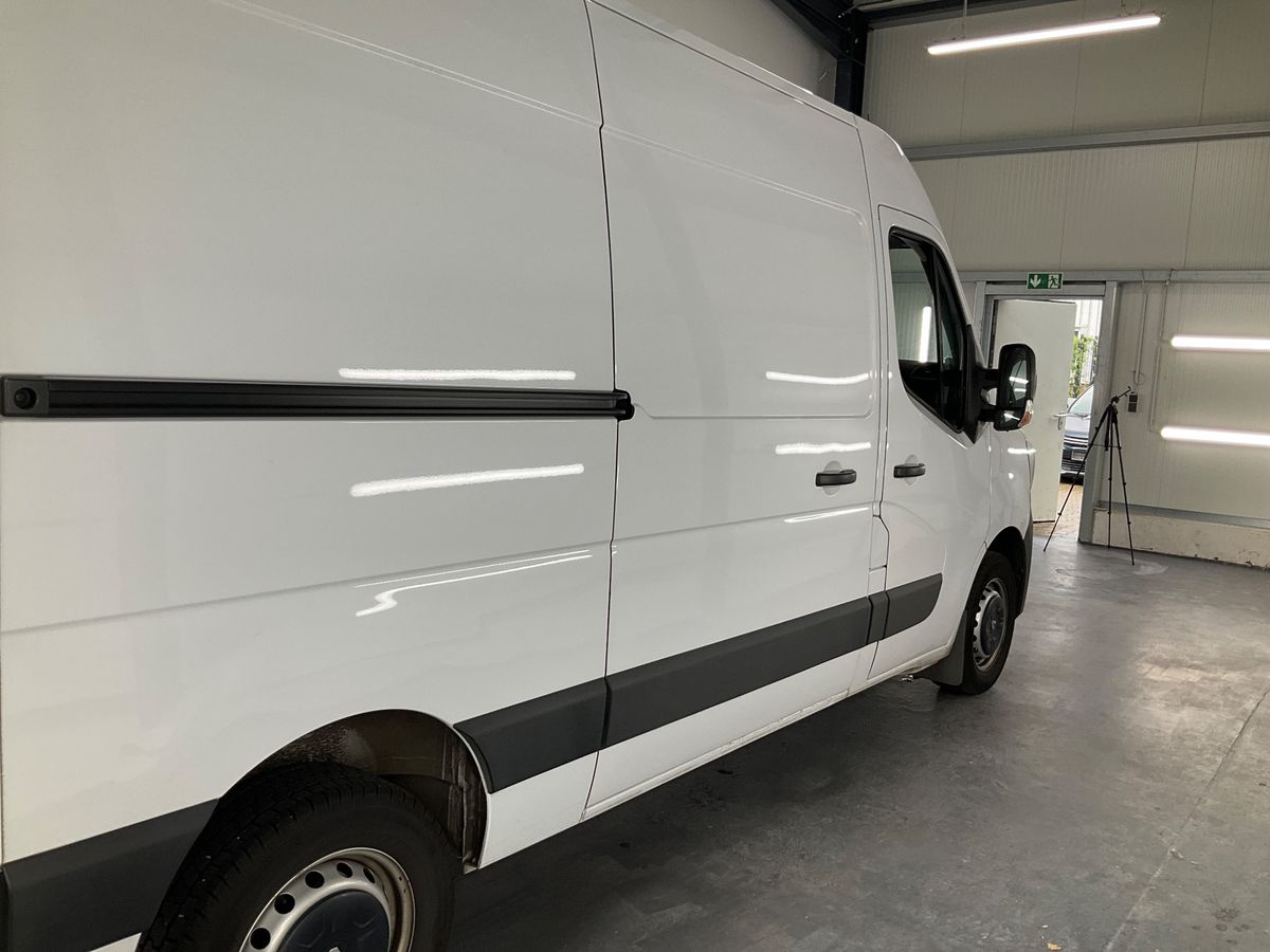 Renault Master 2.3 dCi L2H2 3,5t NAVI KLIMA CAM PDC 3STZ