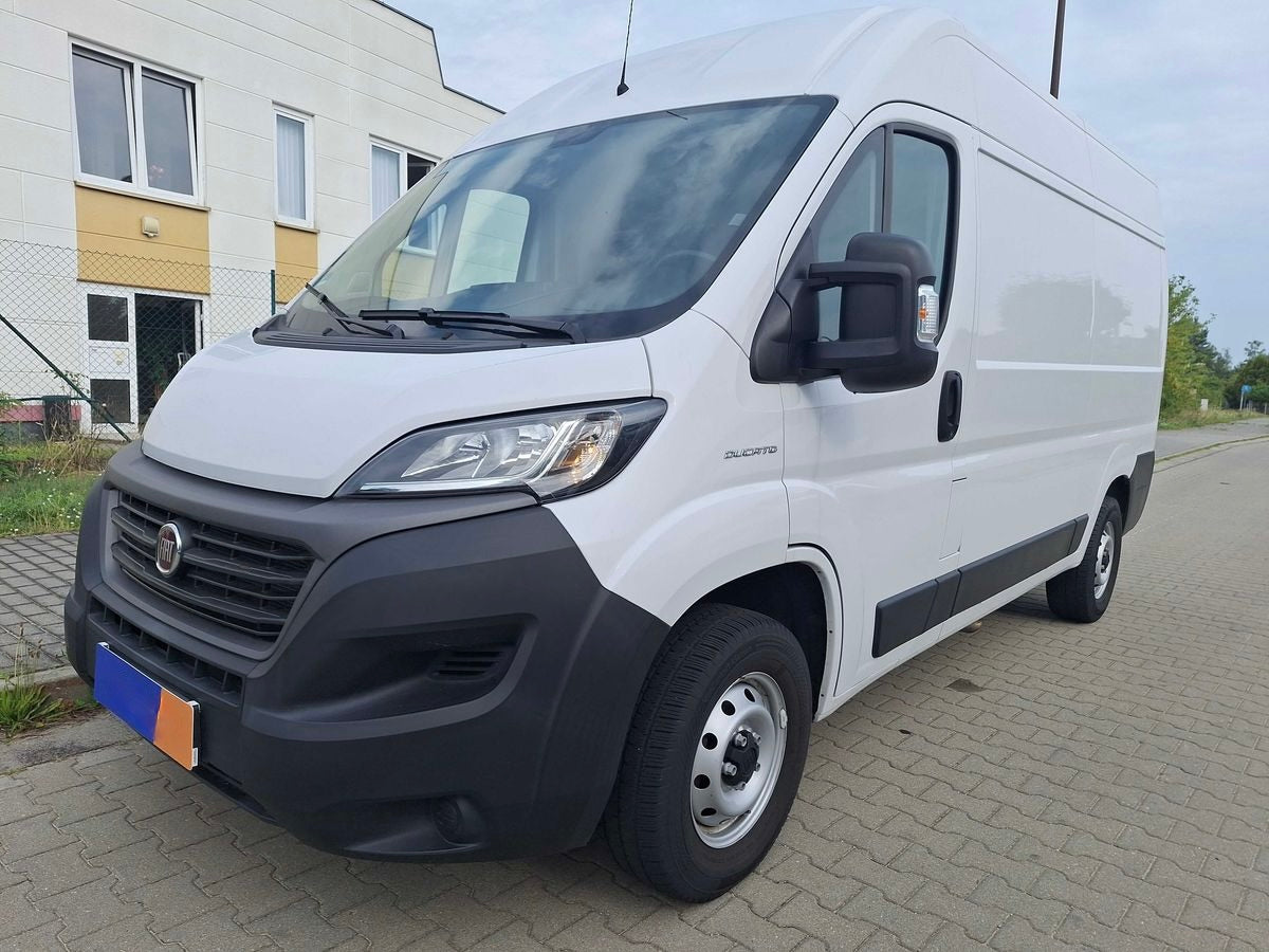 Fiat Ducato 2.3 D L2H2 3,3t KLIMA 3-SITZE PDC VERKLEIDET
