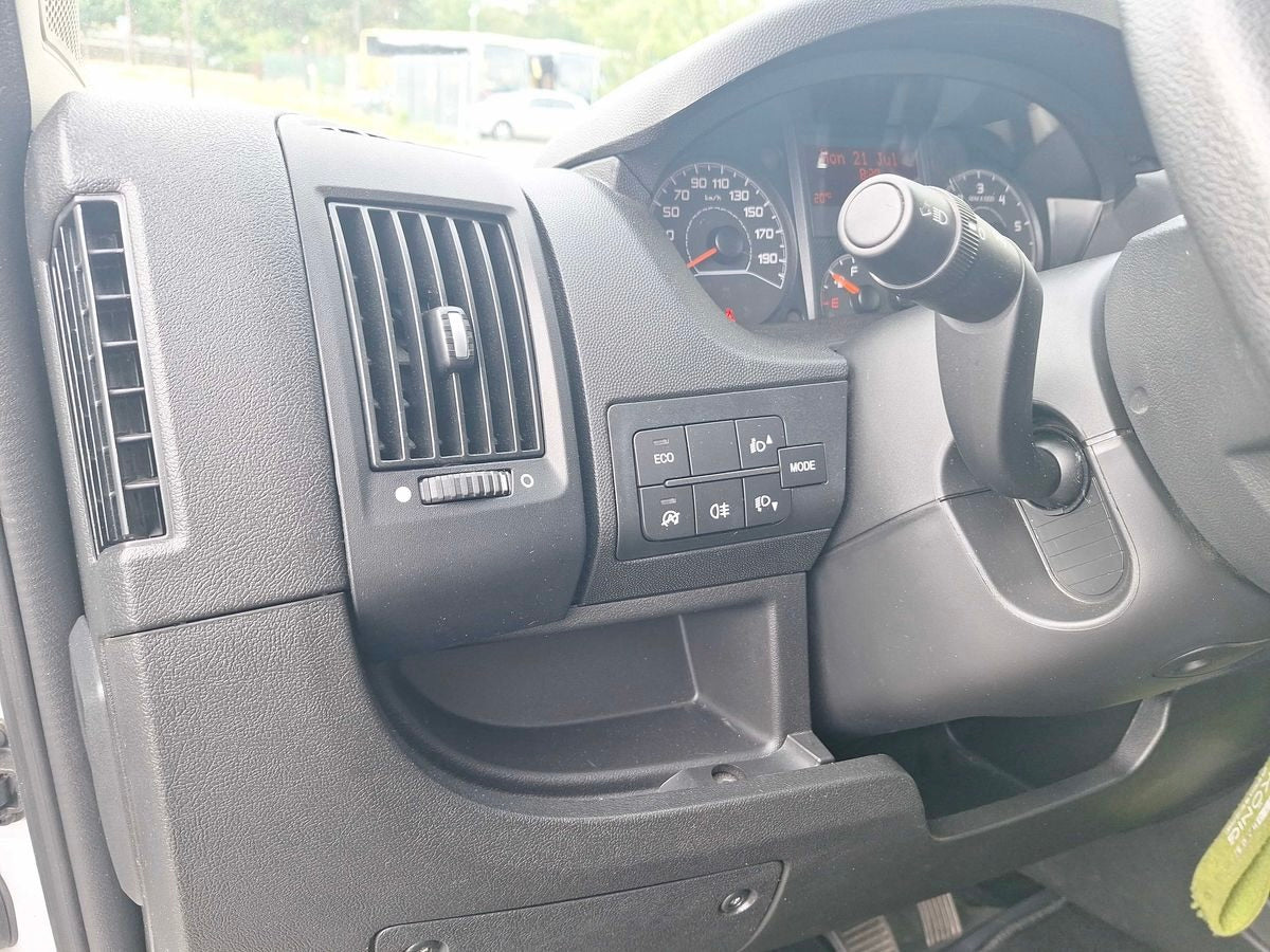 Fiat Ducato 2.3 D L2H2 3,3t KLIMA 3-SITZE PDC VERKLEIDET