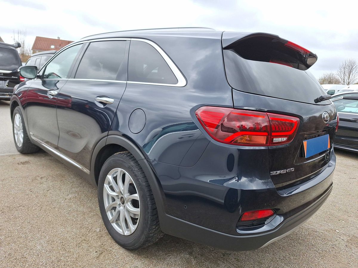 Kia Sorento 2.2 CRDi 4WD PLATINUM LEDER 360CAM H/K