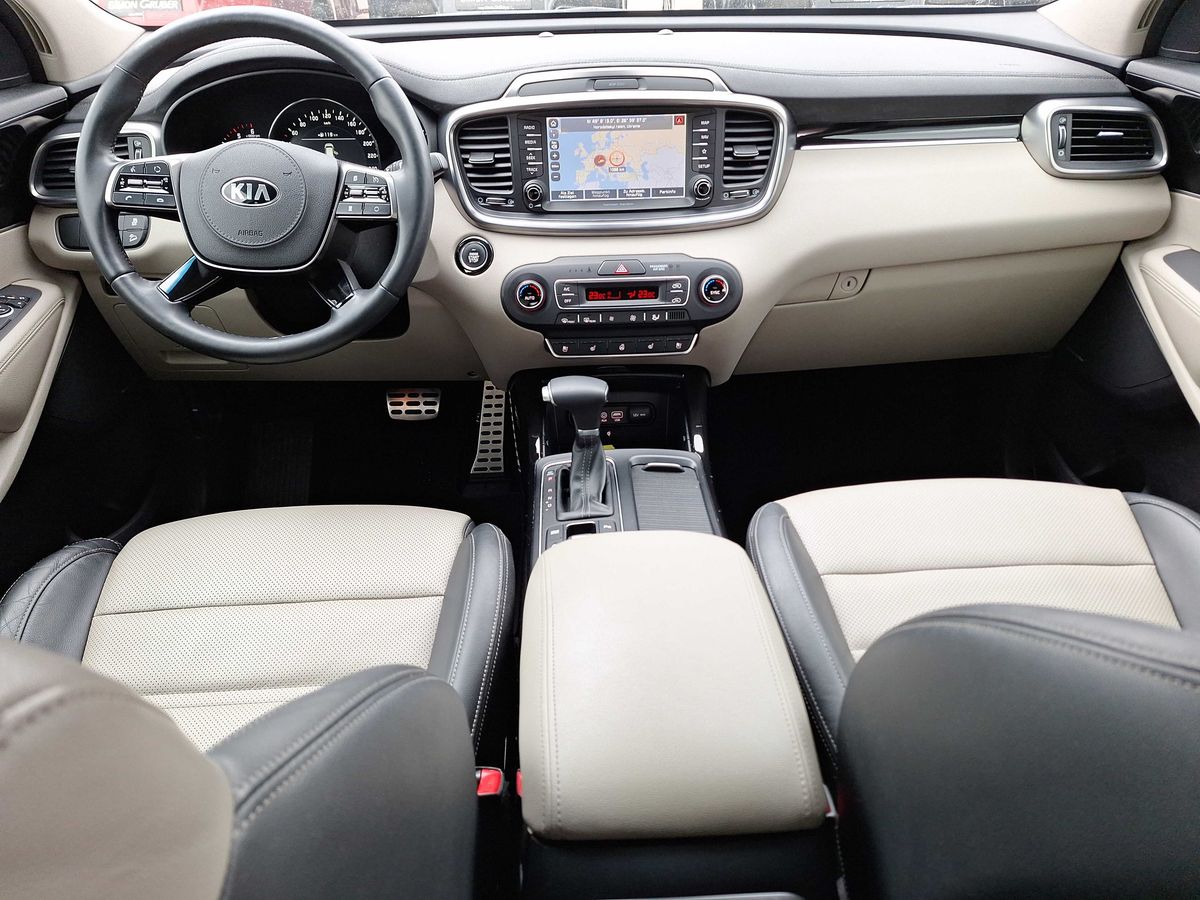 Kia Sorento 2.2 CRDi 4WD PLATINUM LEDER 360CAM H/K