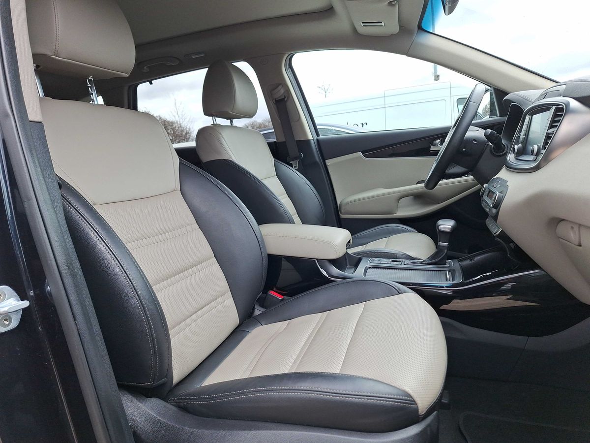 Kia Sorento 2.2 CRDi 4WD PLATINUM LEDER 360CAM H/K
