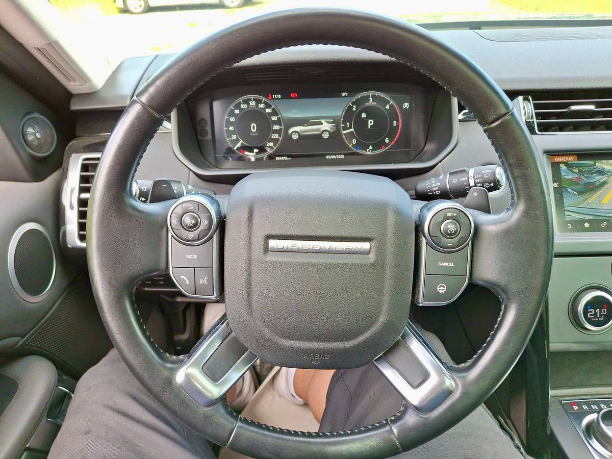 Land Rover Discovery 3.0 D LEDER AHK LED LUFT PANO CAM SHZ