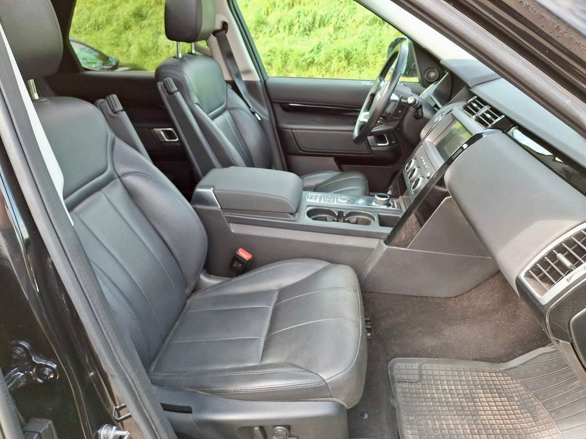Land Rover Discovery 3.0 D LEDER AHK LED LUFT PANO CAM SHZ