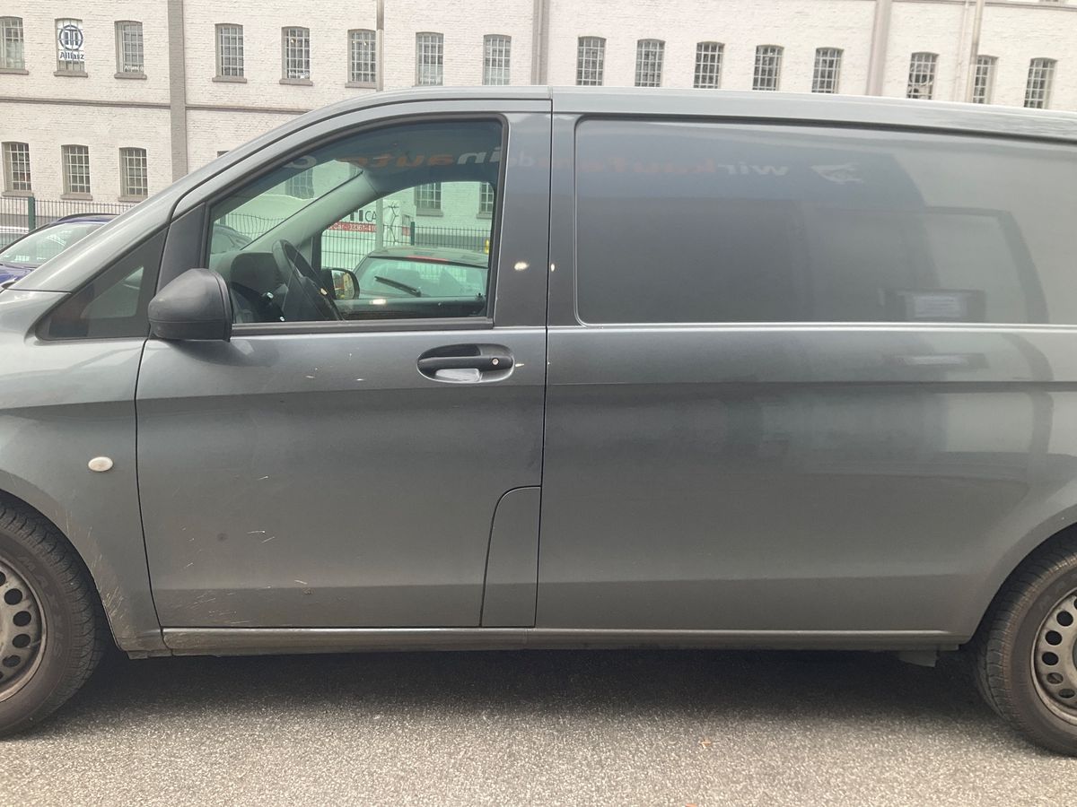 Mercedes-Benz Vito 110 CDI L2 LANG SORTIMO WERKSTATT KLIMA AHK