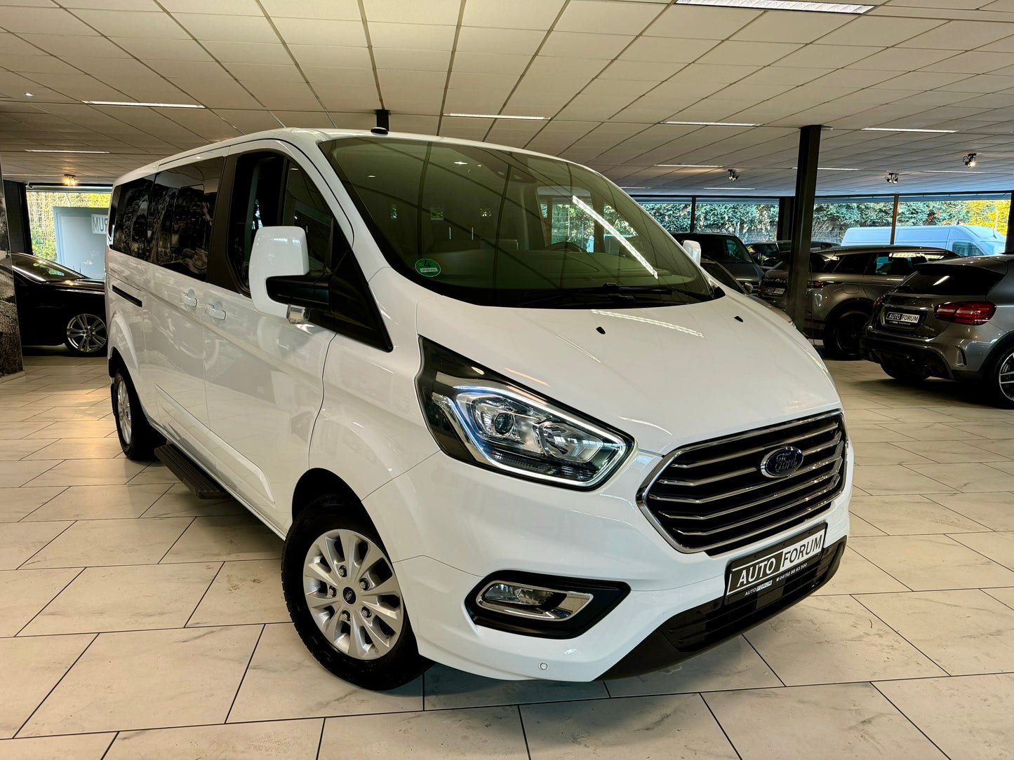 Ford Tourneo Custom 2.0 D L2 AUTOMATIK 9SITZ CAM NAVI