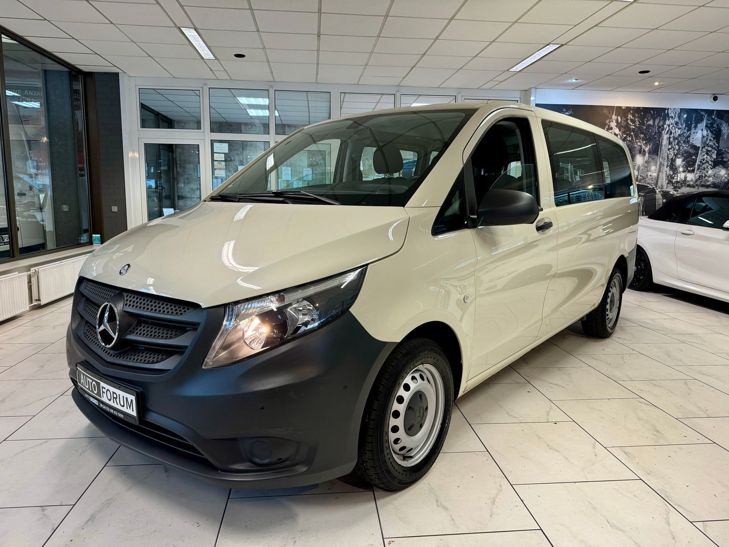 Mercedes-Benz Vito 109 CDI LANG L2 MIXTO 5SITZ KLIMA CAM NAVI