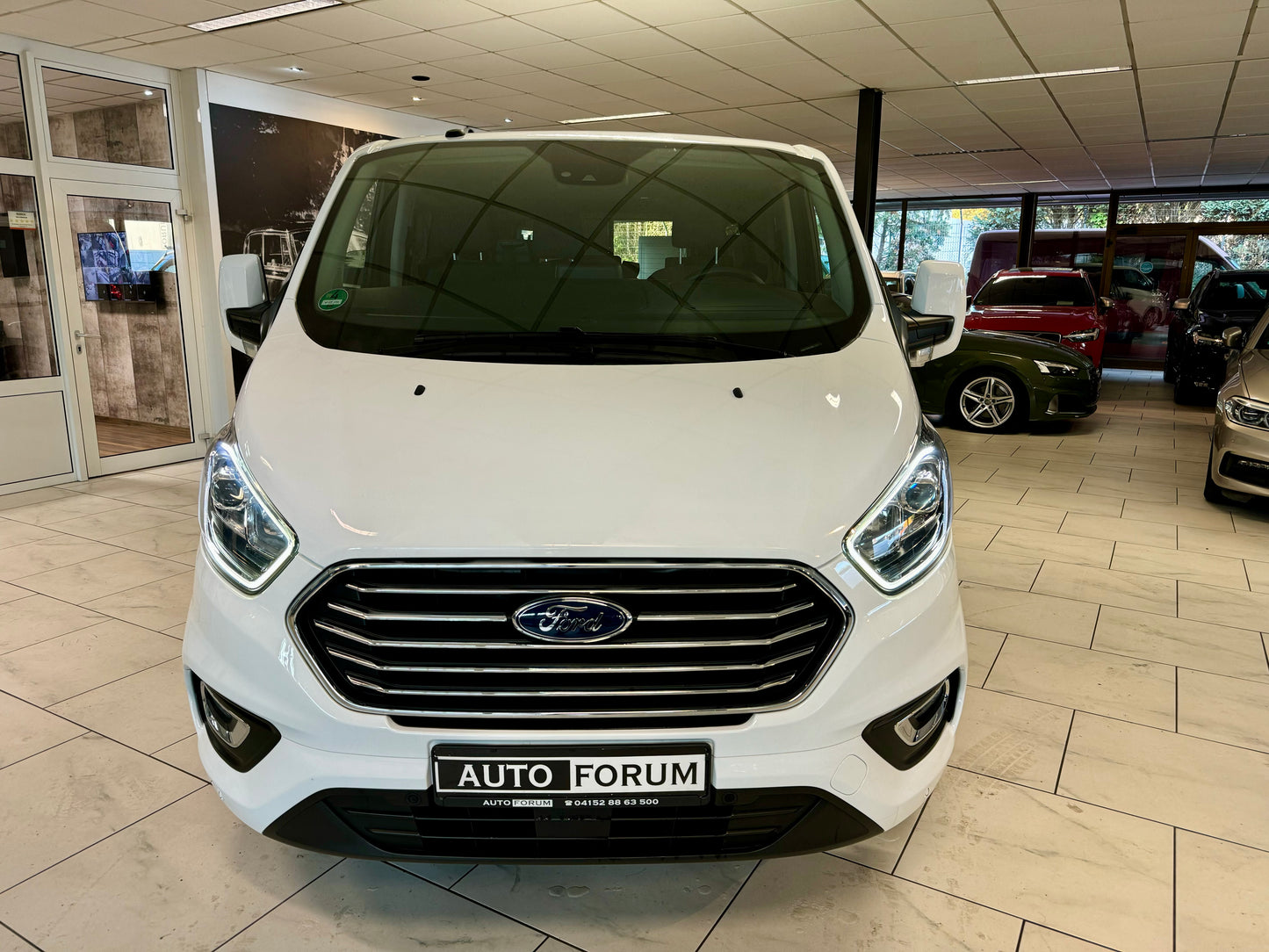 Ford Tourneo Custom 2.0 D L2 AUTOMATIK 9SITZ CAM NAVI