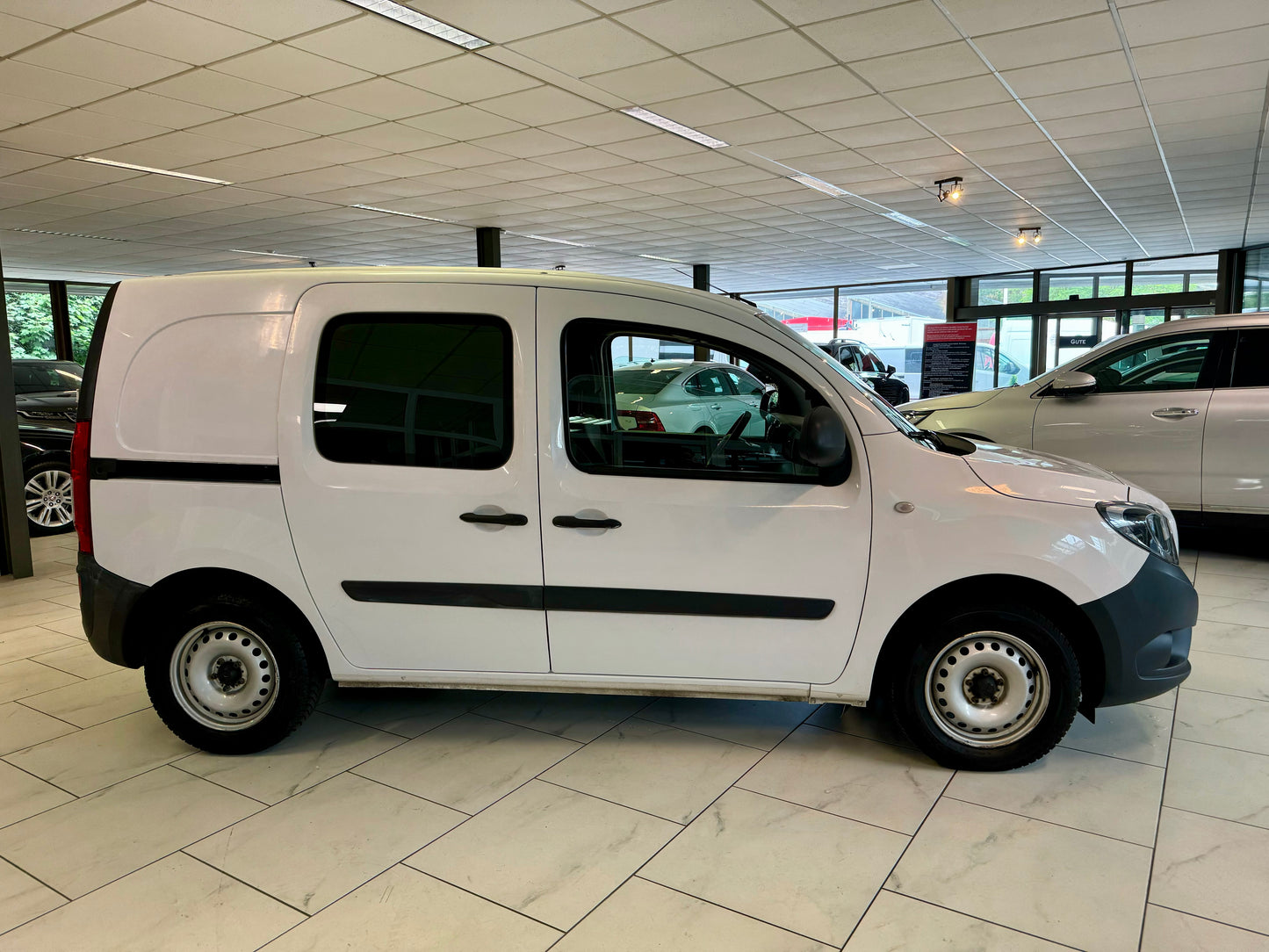 Mercedes-Benz Citan 111 CDI lang L2 KLIMA KASTEN SHZ USB