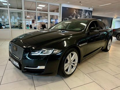 Jaguar XJ 3.0 D PREMIUM LUXURY PANORAMA MERIDIAN ACC