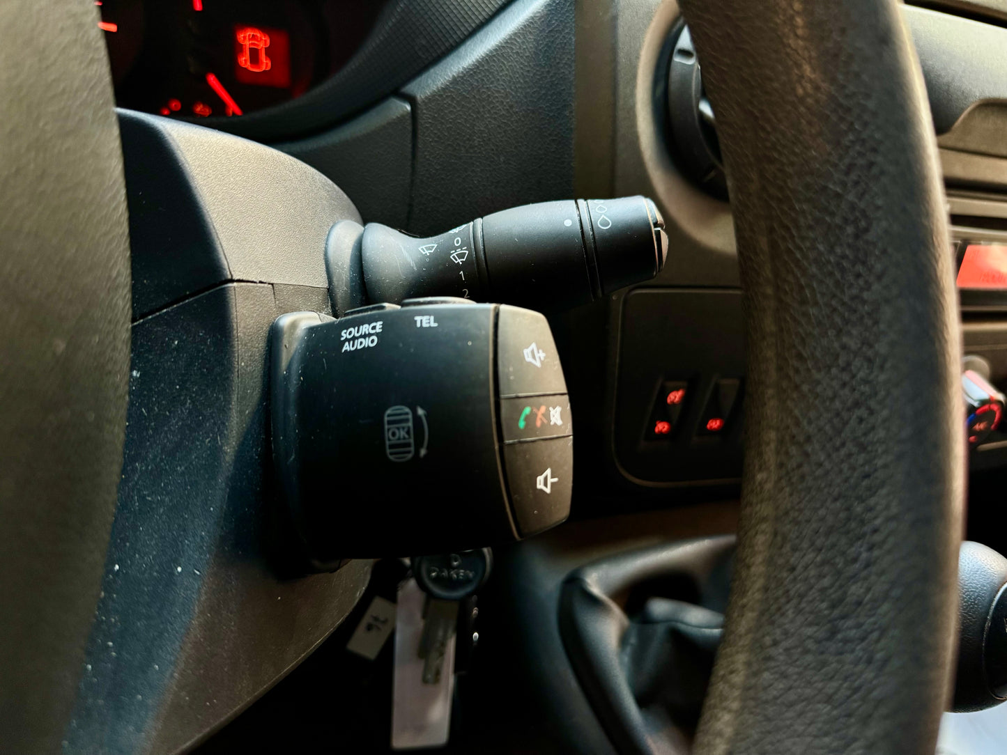 Renault Master 2.3 dCi L2H2 3STZ KLIMA REGALE WÜRTH CAM
