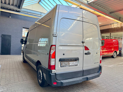 Renault Master 2.3 dCi L2H2 3STZ KLIMA REGALE WÜRTH CAM