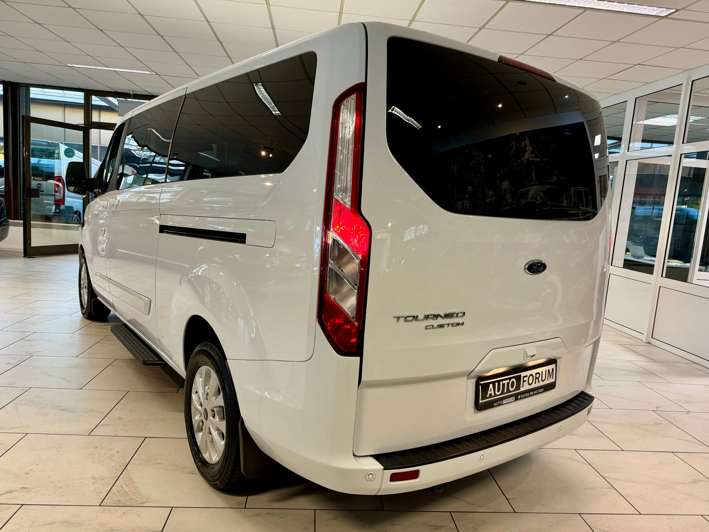 Ford Tourneo Custom 2.0 D L2 AUTOMATIK 9SITZ CAM NAVI