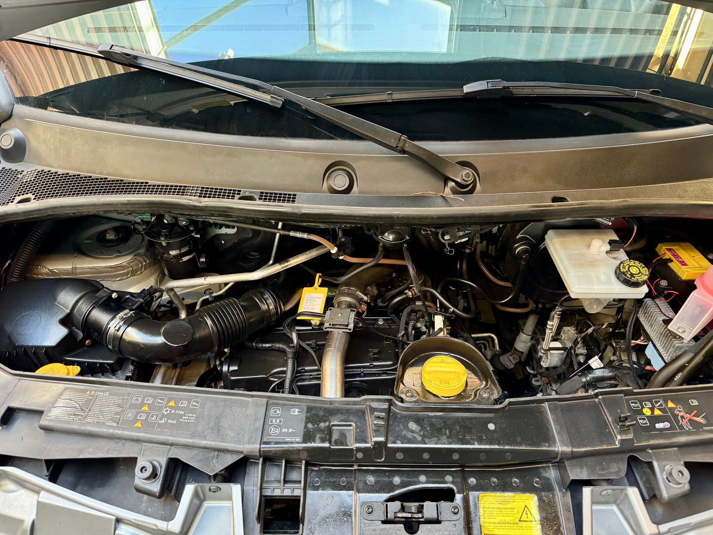 Renault Master 2.3 dCi L2H2 3STZ KLIMA REGALE WÜRTH CAM