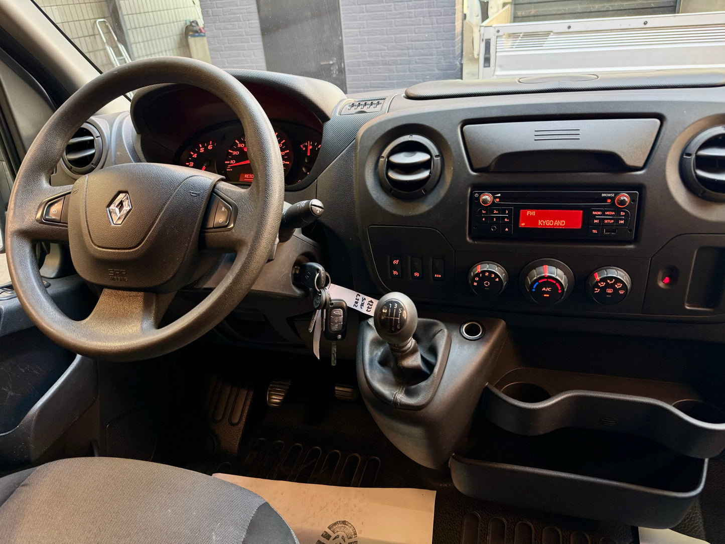 Renault Master 2.3 dCi L2H2 3STZ KLIMA REGALE WÜRTH CAM