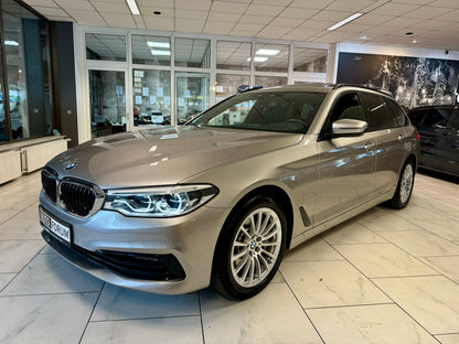 BMW 530 i xDrive SPORT LEDER AHK PANO CAM HARMAN LED