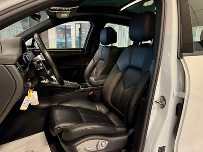 Porsche Macan SPORT PANORAMA LEDER KAMERA AHK MEMORY PDC