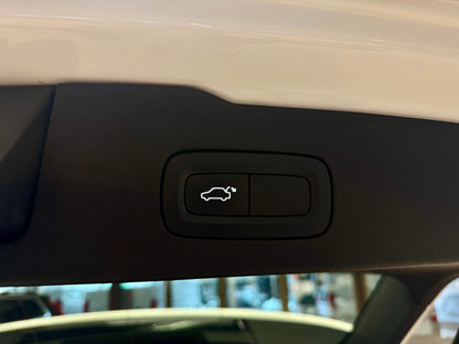 Volvo V60 D4 CROSS COUNTRY AWD LEDER AHK NAVI LED CAM