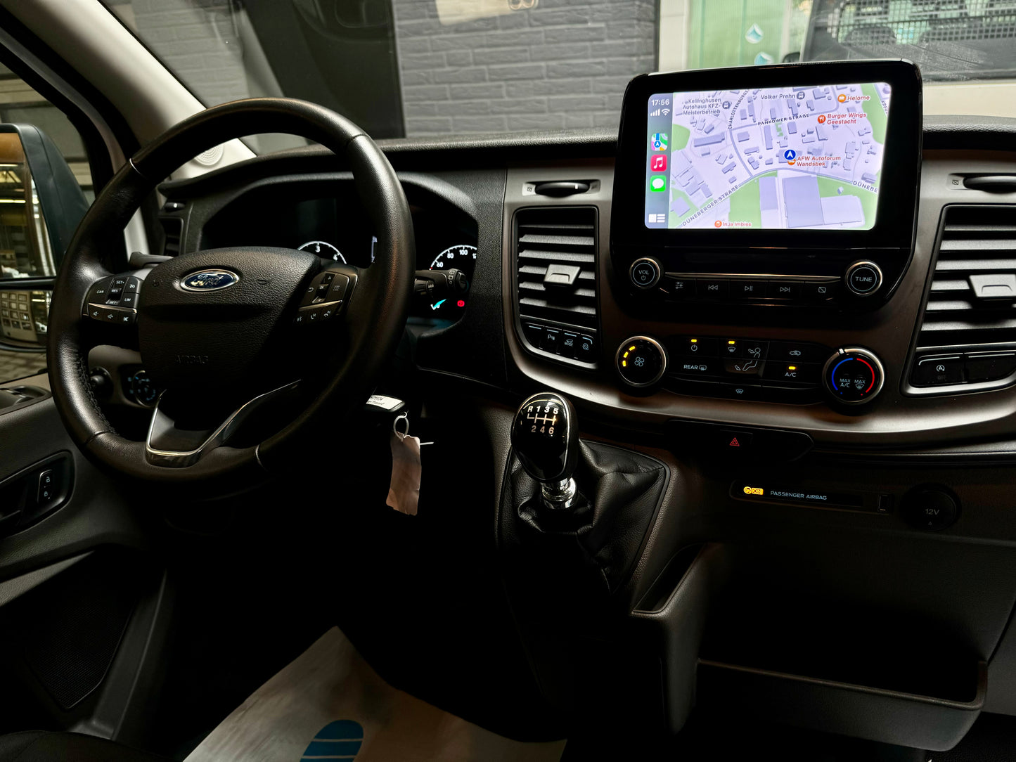 Ford Transit 2.0 TDCi L3H2 3,5t KLIMA CARPLAY 3-SITZE