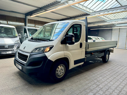 Peugeot Boxer 2.0 Blue-HDi L4 435 KLIMAAUT 3-SITZE 3,5t