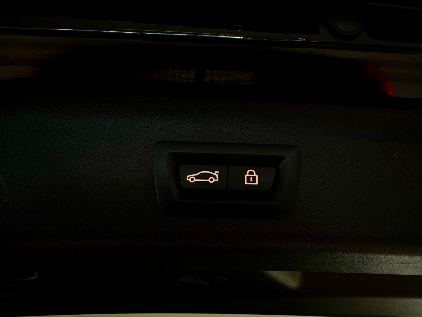 BMW 530i xDrive LEDER NAVI PDC SHZ LED MEMORY HARMAN