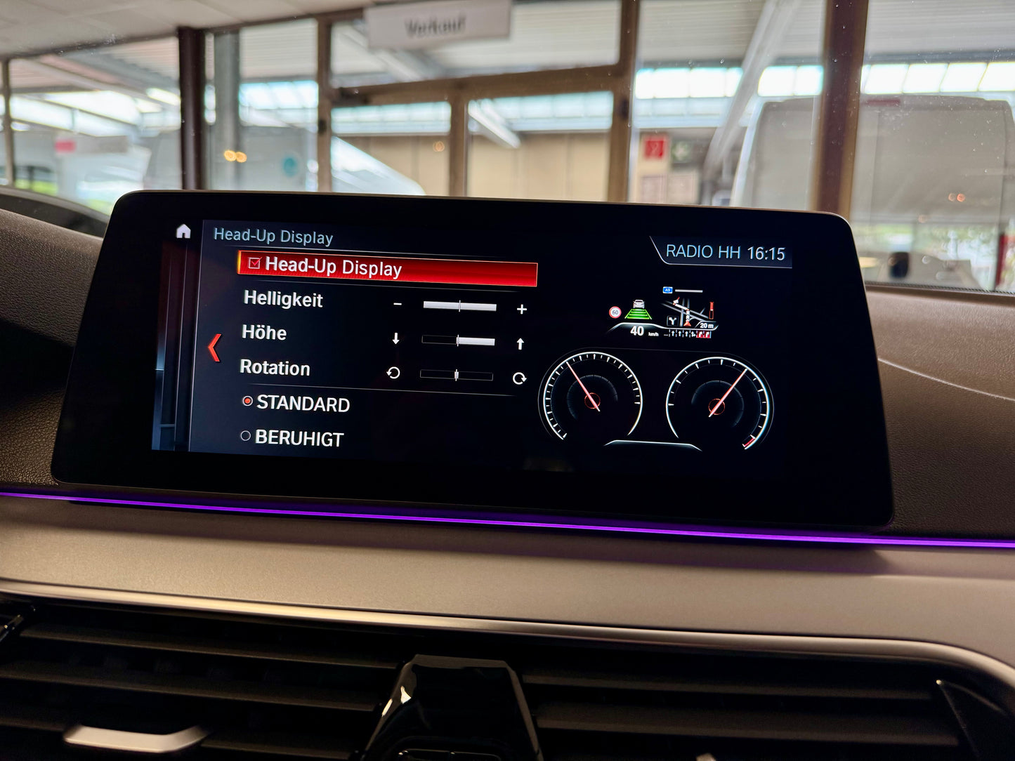 BMW 530i xDrive LEDER NAVI PDC SHZ LED MEMORY HARMAN