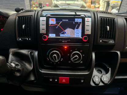 Peugeot Boxer 2.2 HDi L1H1 3,3t KLIMA NAVI 3-SITZER PDC