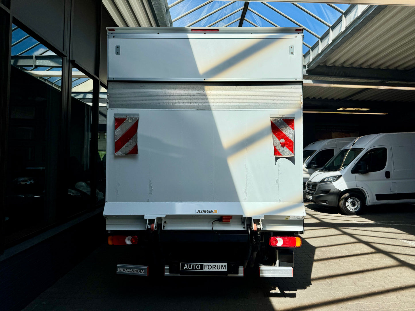 Citroën Jumper 2.2 HDi KOFFER L4 LBW KLIMA 3,5t 3-SITZER