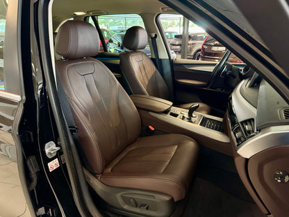 BMW X5 50i xDrive LEDER AUT NAVI CAM ACC SHZ PDC LED