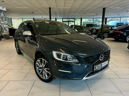 Volvo V60 2.0 D3 CROSS COUNTRY AUT LEDER NAVI ACC AHK CAM