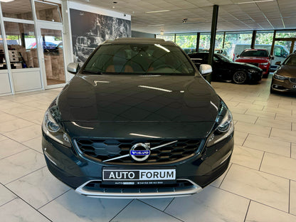 Volvo V60 2.0 D3 CROSS COUNTRY AUT LEDER NAVI ACC AHK CAM