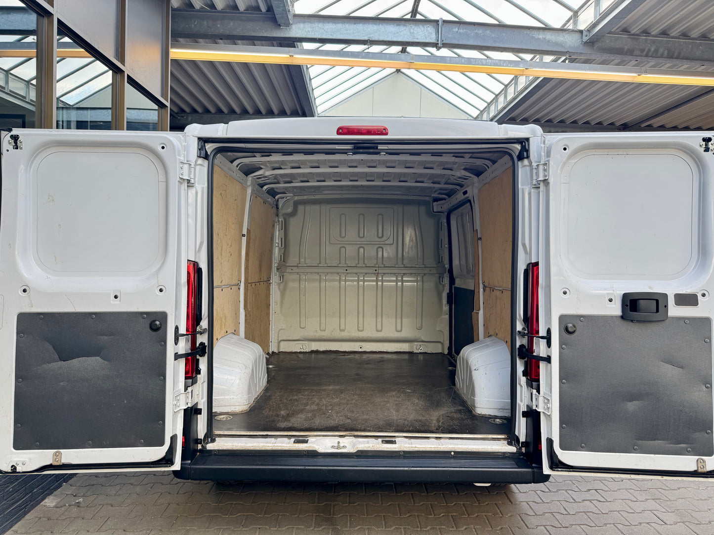 Ducato 2.3 D L1H1 130 KLIMA 3-SITZE SERVO 3,0t