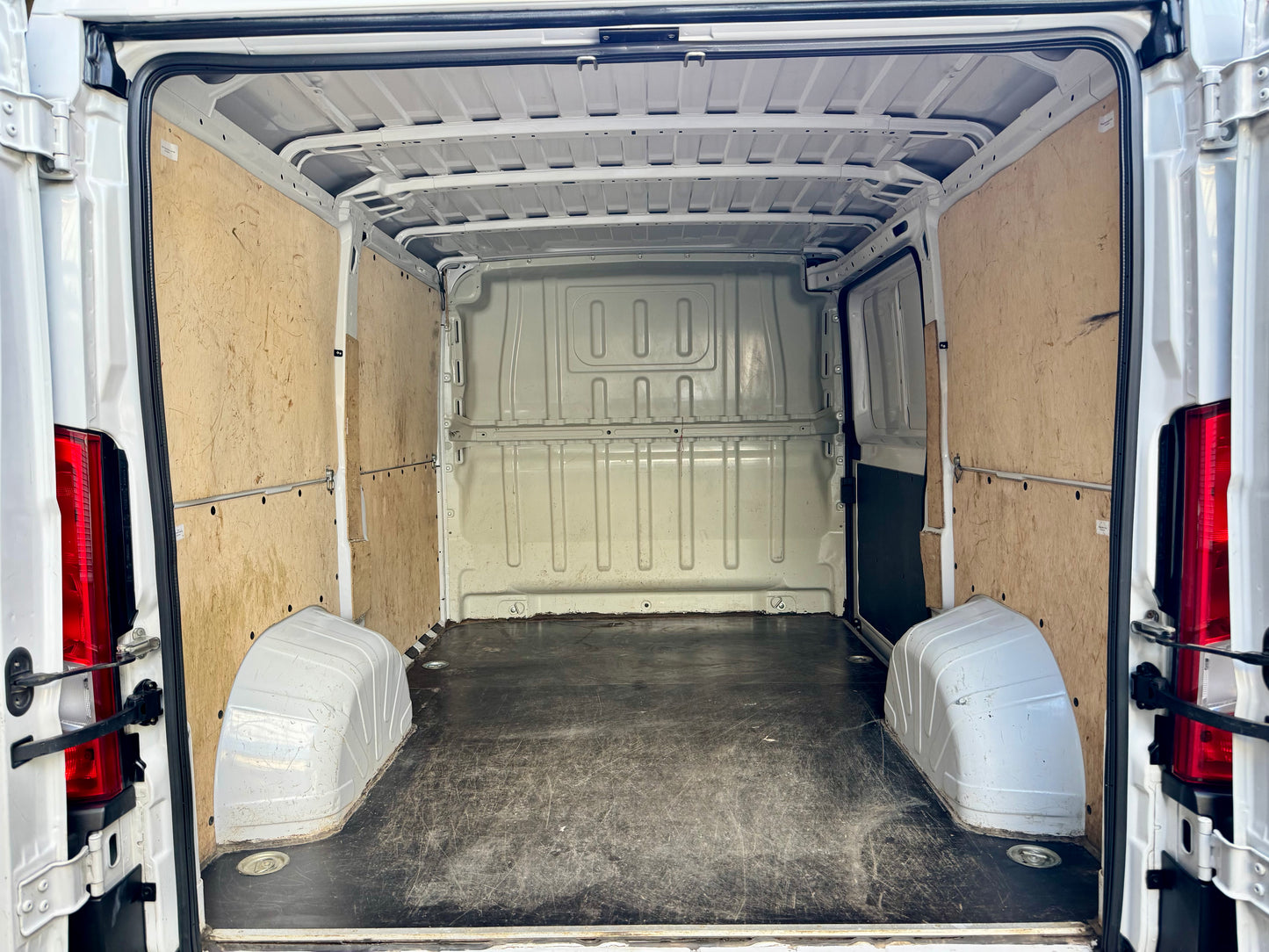 Ducato 2.3 D L1H1 130 KLIMA 3-SITZE SERVO 3,0t