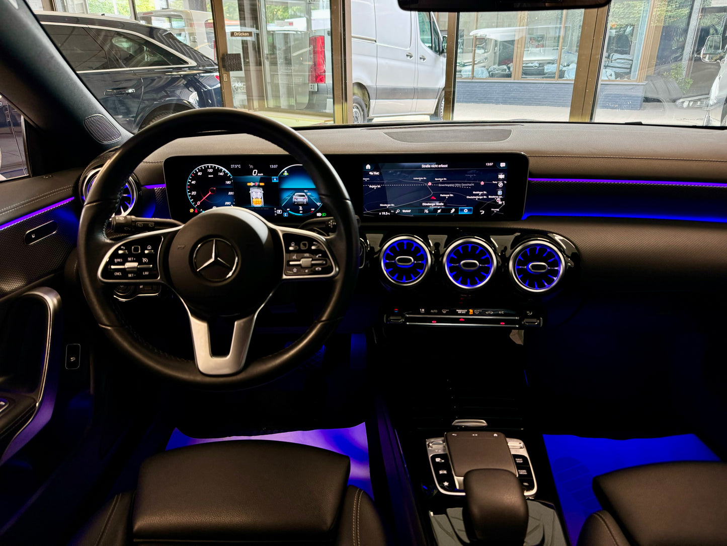 Mercedes-Benz CLA 200 SB AUT LEDER NAVI LED SHZ WIDE NIGHT CAM