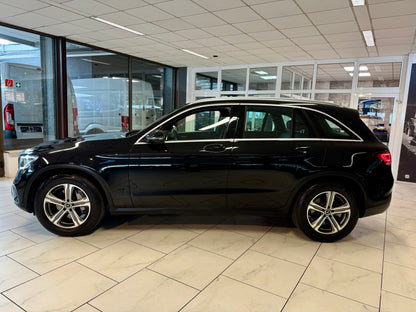 Mercedes-Benz GLC 200 4M LEDER LED AHK AMBIENTE NAVI PANO SHZ PDC