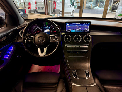 Mercedes-Benz GLC 200 4M LEDER LED AHK AMBIENTE NAVI PANO SHZ PDC