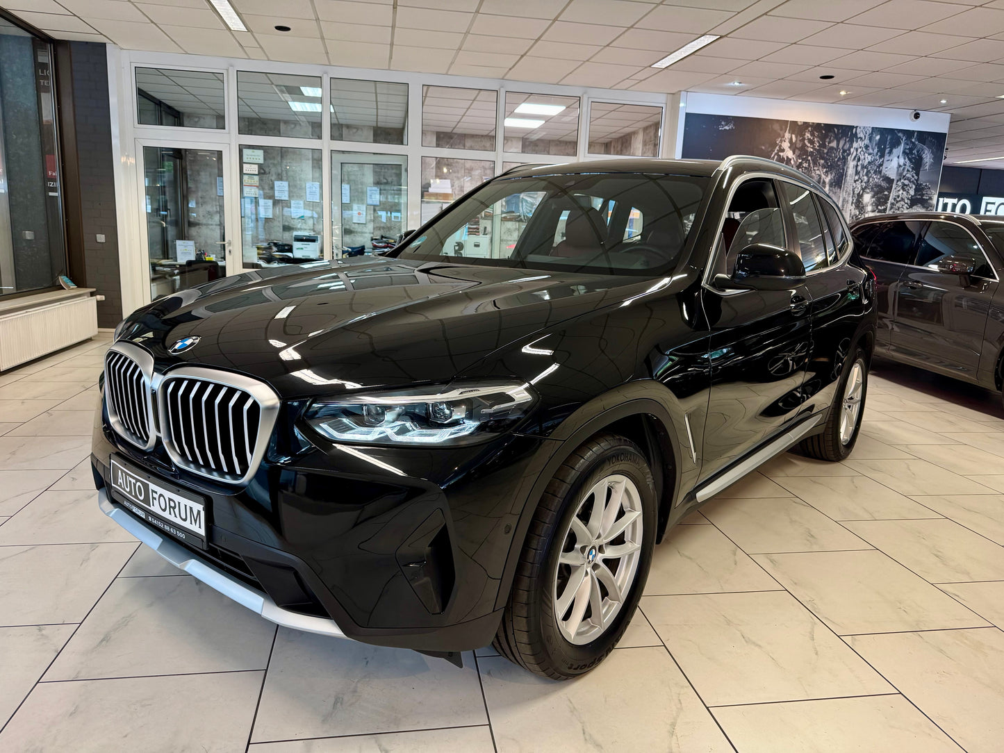 BMW X3 20i xDrive SPORT AUT NAVI AHK CAM LEDER LED