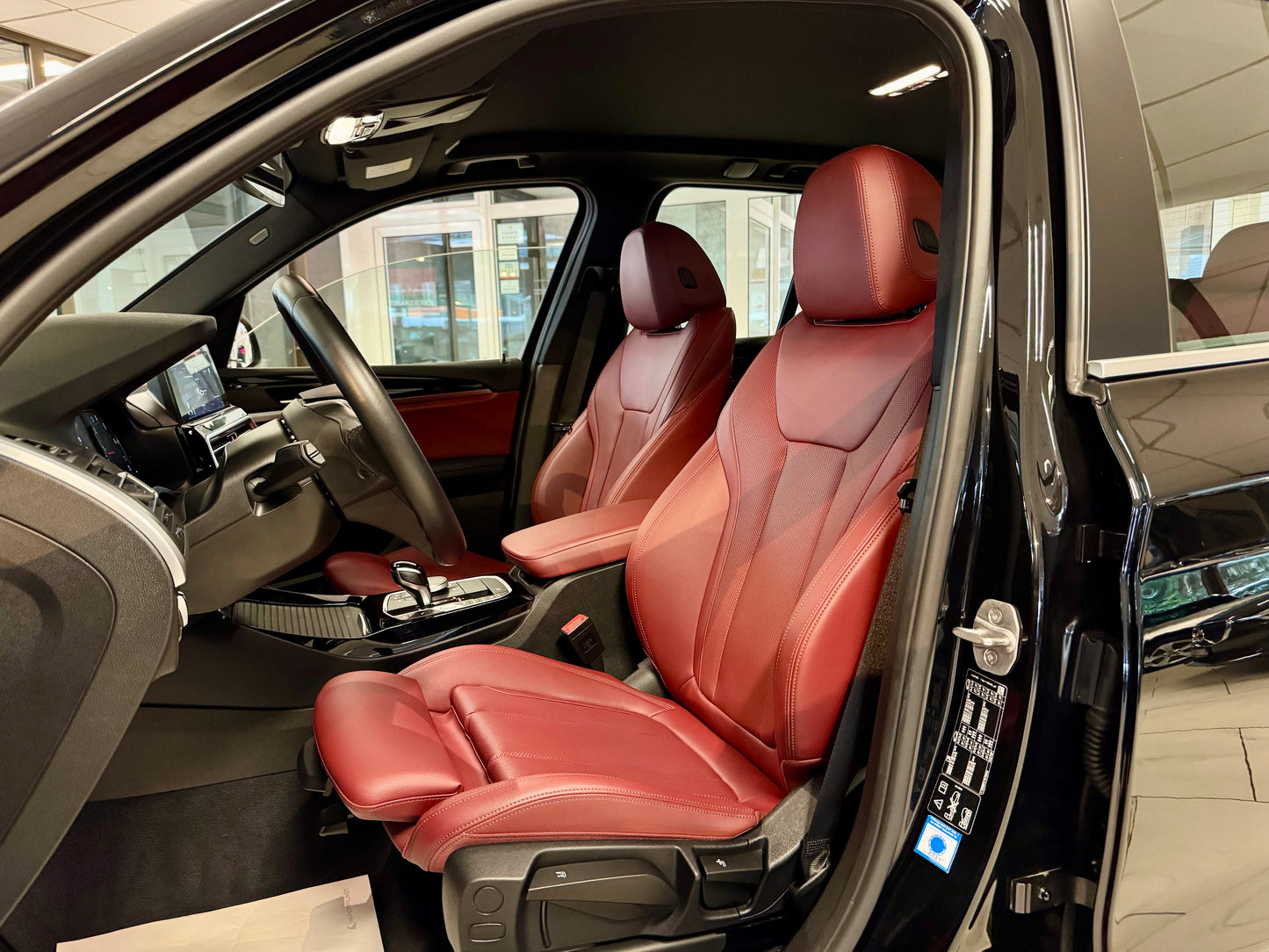 BMW X3 20i xDrive SPORT AUT NAVI AHK CAM LEDER LED