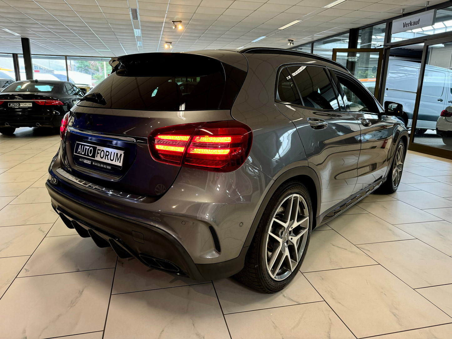 Mercedes-Benz GLA 45 AMG 4M NIGHT LEDER PANO ACC MEMORY LED